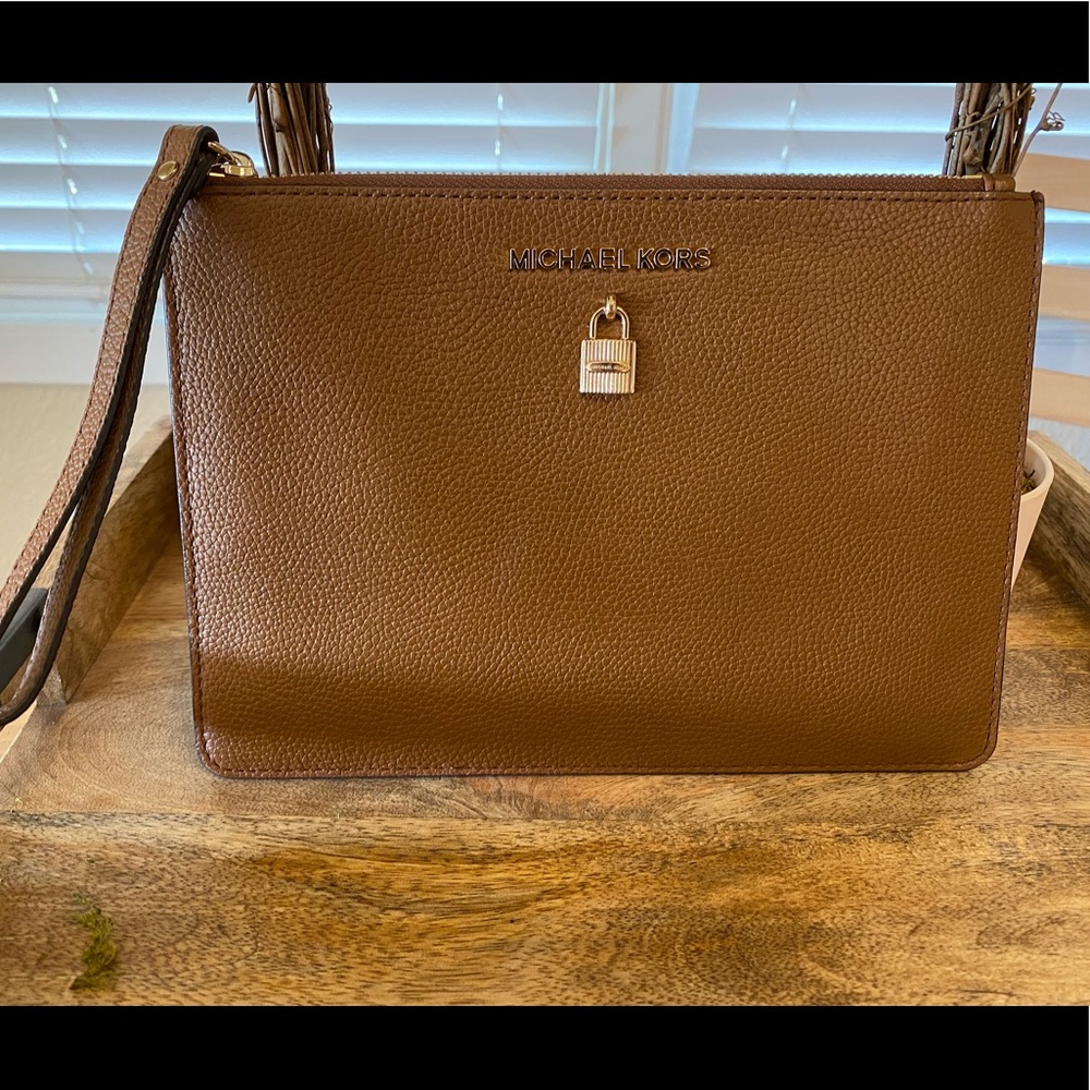 Michael Kors Large Wristlet Zip Pouch